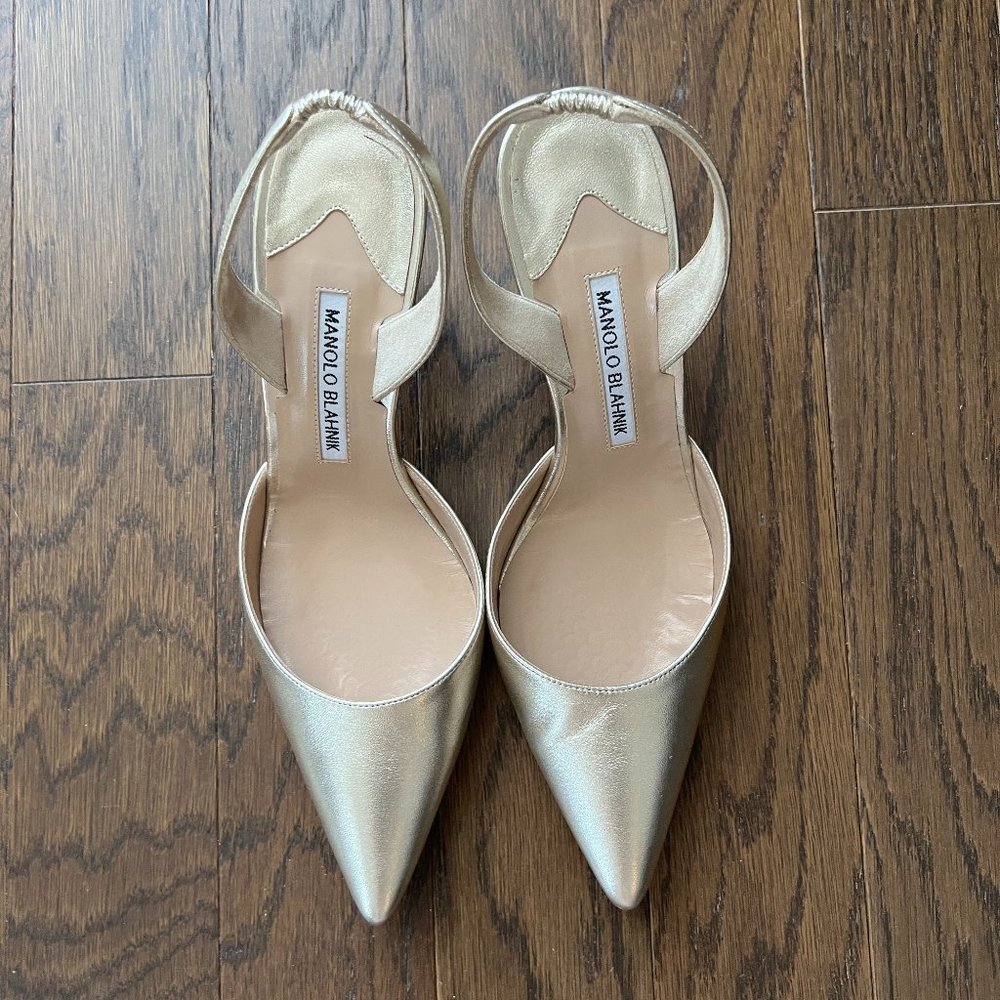 Manolo Blahnik Carolyne Heels in Gold - 38.5